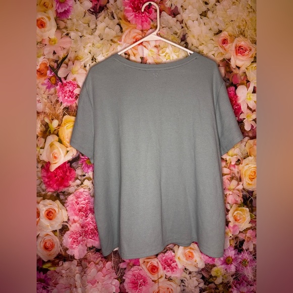 Victoria's Secret Classic Gray Short Sleeve Tee - Picture 7 of 8
